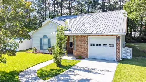 9664 Middleton Ct, Murrells Inlet, SC 29576