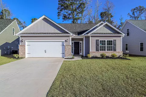 608 Woodside Dr, Conway, SC 29526