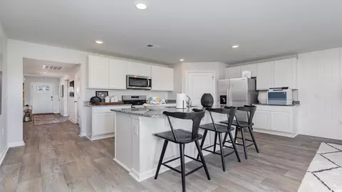 Kitchen - 850 Farmers Passage Loop, Loris, SC 29569 photo 4 of 4
