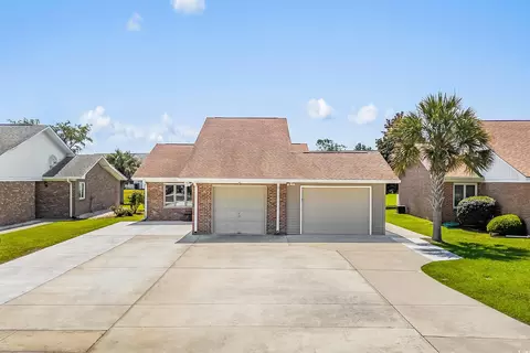 502 Garden Dr, Surfside Beach, SC 29575