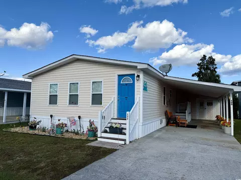 400 Hazelwood Dr, Surfside Beach, SC 29575