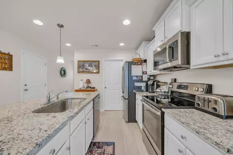 Kitchen - 132 Machrie Loop #A, Myrtle Beach, SC 29588 photo 1 of 3