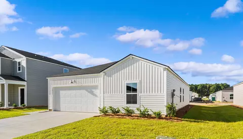788 Wapama St, Little River, SC 29566