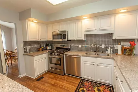 18 Pine Valley Ln, Surfside Beach, SC 29575 photo 2