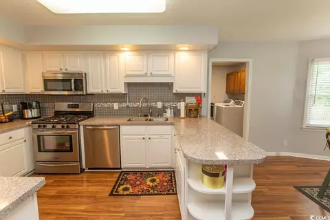 18 Pine Valley Ln, Surfside Beach, SC 29575 photo 4