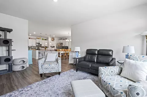Living - 3078 Gillham Loop, Myrtle Beach, SC 29588 photo 2 of 2