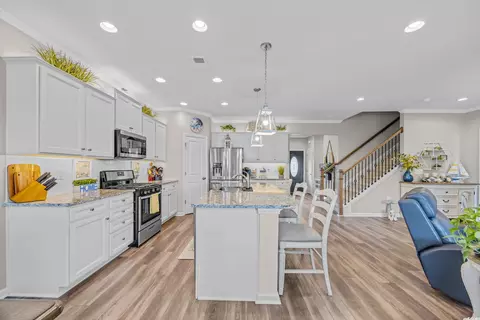 Kitchen - 933 Wild Leaf Loop, Conway, SC 29526 photo 2 of 5