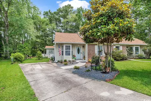 103 Robin Ct, Murrells Inlet, SC 29576