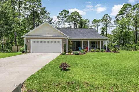 173 Crossroad Dr NW, Calabash, NC 28467