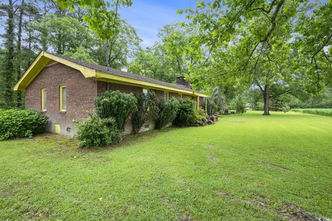 1731 Lee Ln, Longs, SC 29568