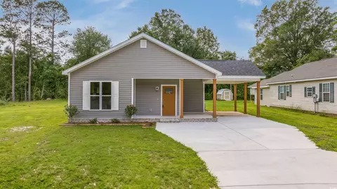 306 S Magnolia Ave, Andrews, SC 29510