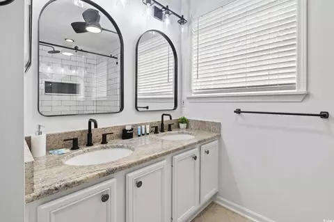 Bath - 327 A Lakeside Dr, Surfside Beach, SC 29575 photo 3 of 5