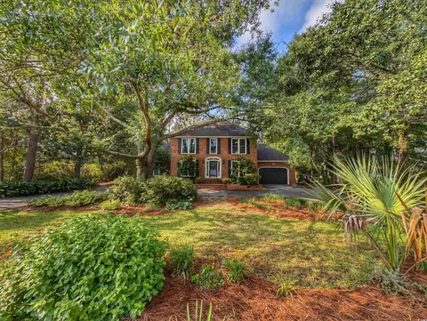 1073 Crooked Oak Dr, Pawleys Island, SC 29585