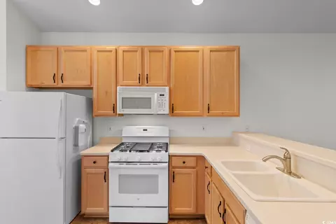 821 Laquinta Loop, Murrells Inlet, SC 29576 photo 8