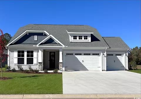 811 Big Cedar Dr, Loris, SC 29569