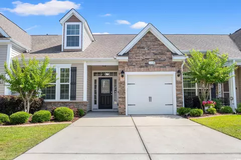 121 Parmelee Dr #D, Murrells Inlet, SC 29576