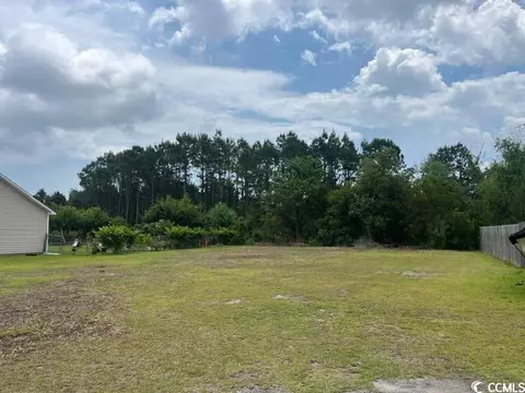 621 W Perry Rd, Myrtle Beach, SC 29579