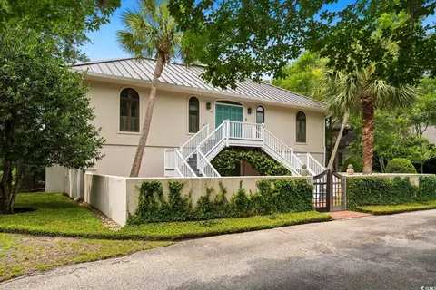 95 Sanderling Ave, Georgetown, SC 29440