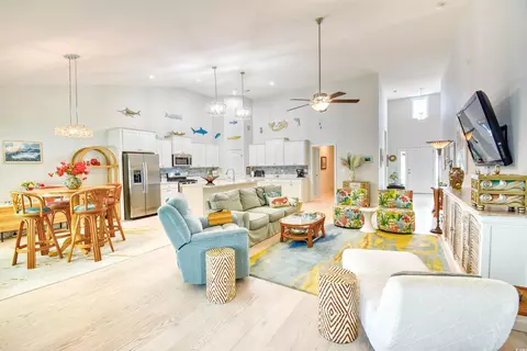 Living - 631 Rycola Cir, Surfside Beach, SC 29575 photo 1 of 3