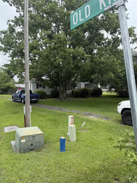 794 Lewis Ln, Murrells Inlet, SC 29576