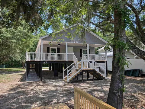 1022 Waccamaw Dr, Conway, SC 29526