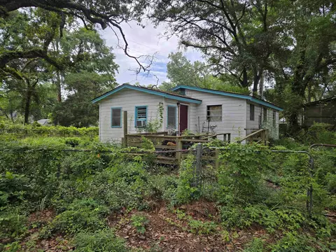 564 Baker Ave, Murrells Inlet, SC 29576