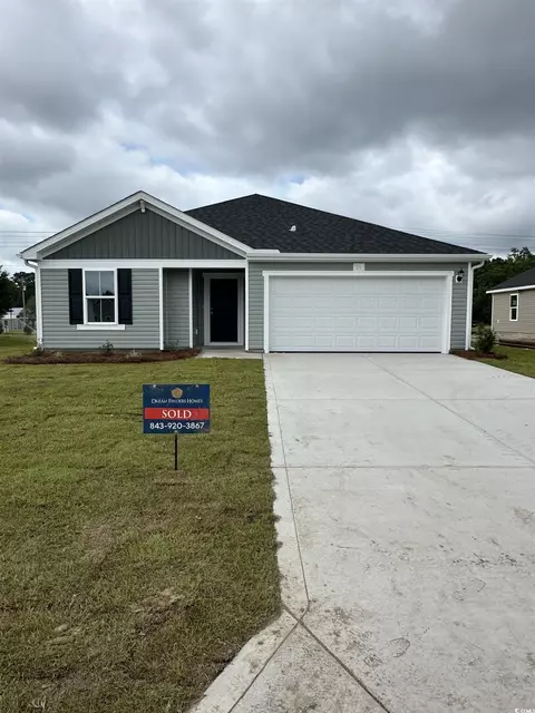 24 Cape Point Dr, Conway, SC 29527