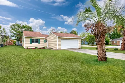 100 St Andrews Ln, Myrtle Beach, SC 29588