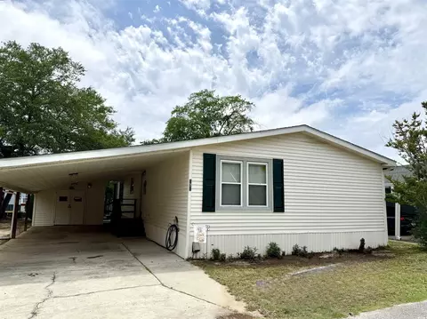 371 Meadowlark Dr, Surfside Beach, SC 29575