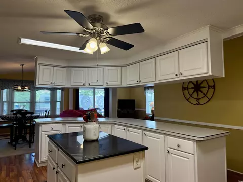 371 Meadowlark Dr, Surfside Beach, SC 29575 photo 3