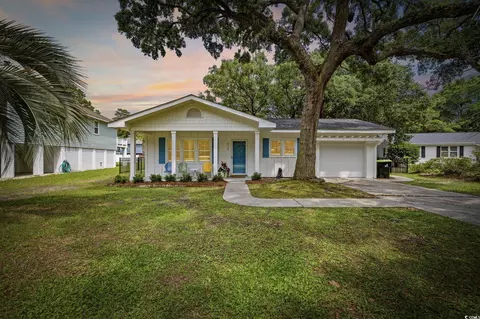 412 Middleton Dr, Pawleys Island, SC 29585