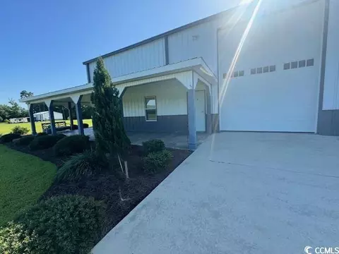 161 Beacon Dr, Galivants Ferry, SC 29544