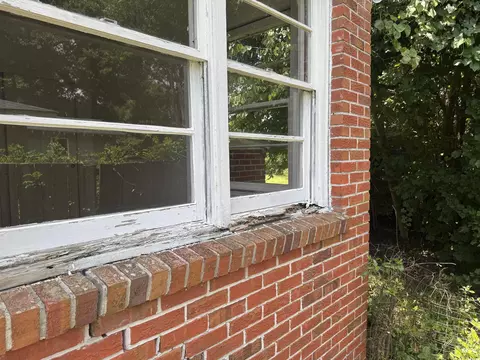 Exterior - 911 Park Ave, Marion, SC 29571 photo 3 of 8