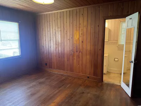 Bedroom - 911 Park Ave, Marion, SC 29571 photo 3 of 7
