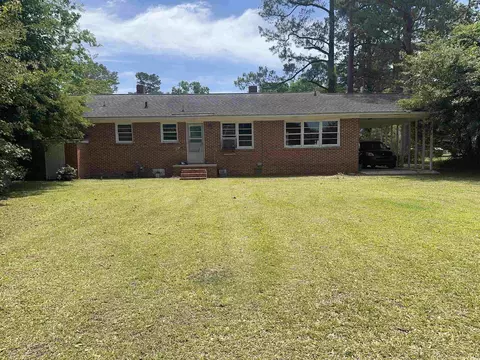Exterior - 911 Park Ave, Marion, SC 29571 photo 7 of 8