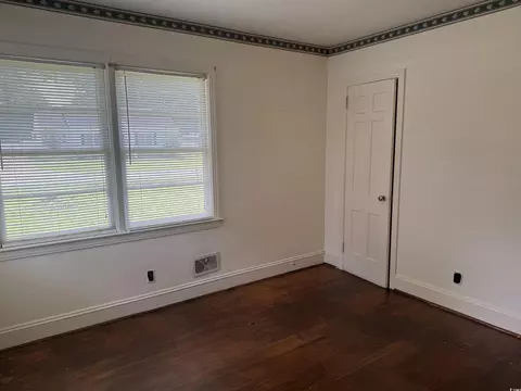 Bedroom - 911 Park Ave, Marion, SC 29571 photo 7 of 7
