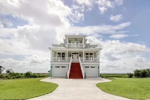 125 Oak Bay Dr, Georgetown, SC 29440