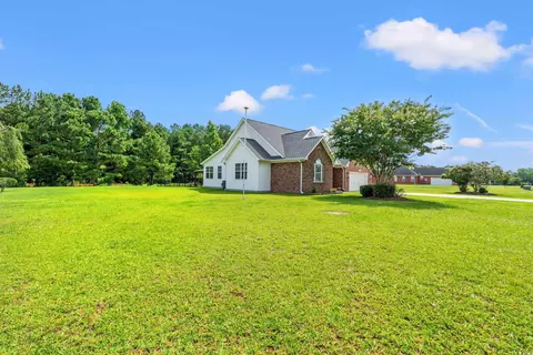 Exterior - 307 Russ Rd, Loris, SC 29569 photo 4 of 5