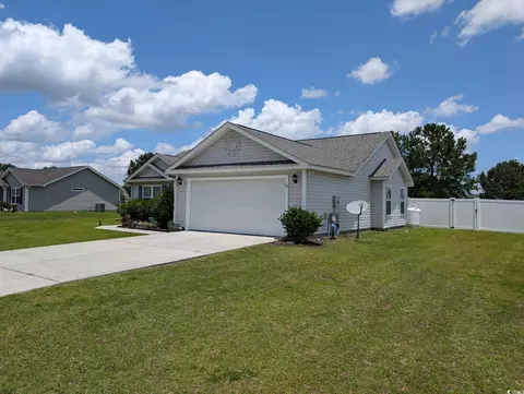 Exterior - 671 American Beech St, Loris, SC 29569 photo 2 of 5