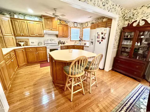 Kitchen - 112 Robin Dr, Georgetown, SC 29440 photo 1 of 1