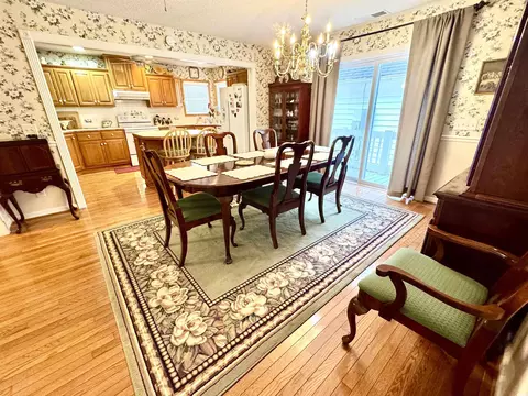 Dining - 112 Robin Dr, Georgetown, SC 29440 photo 2 of 2