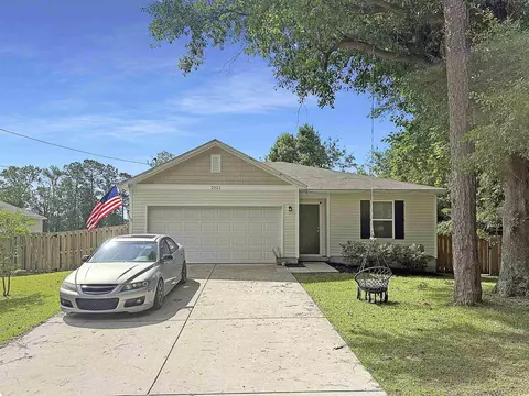 2021 Loblolly St, Georgetown, SC 29440