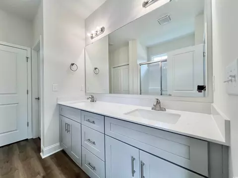 Bath - 189 Norris Ln, Loris, SC 29569 photo 1 of 4