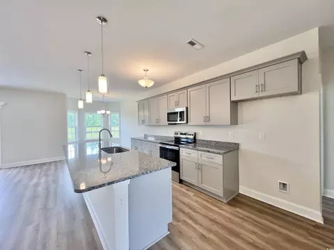 Kitchen - 189 Norris Ln, Loris, SC 29569 photo 3 of 3