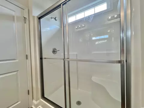 Bath - 189 Norris Ln, Loris, SC 29569 photo 2 of 4