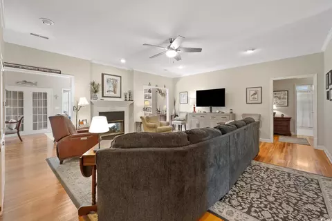 Living - 77 Capt Anthony White Ln, Georgetown, SC 29440 photo 2 of 3