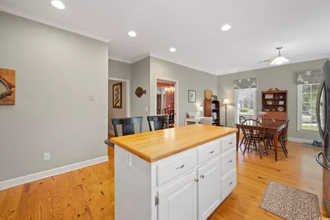 Kitchen - 77 Capt Anthony White Ln, Georgetown, SC 29440 photo 3 of 3
