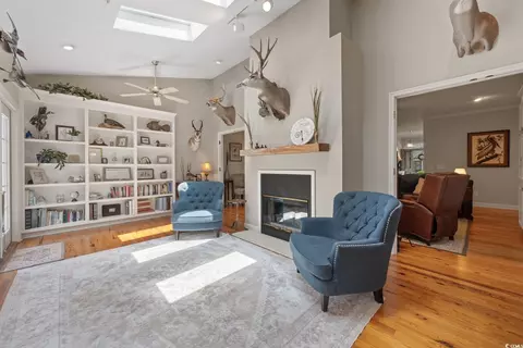 Living - 77 Capt Anthony White Ln, Georgetown, SC 29440 photo 3 of 3