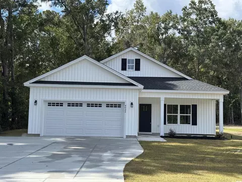 4032 Copperhead Rd, Conway, SC 29527