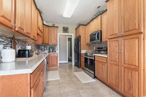 Kitchen - 232 White Water Loop, Conway, SC 29526 photo 2 of 3